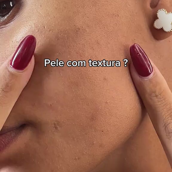 Flacon gel exfoliant visage 67g formule purifiante contrôle sébum
