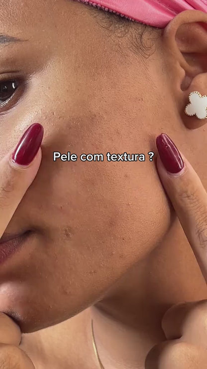 Flacon gel exfoliant visage 67g formule purifiante contrôle sébum
